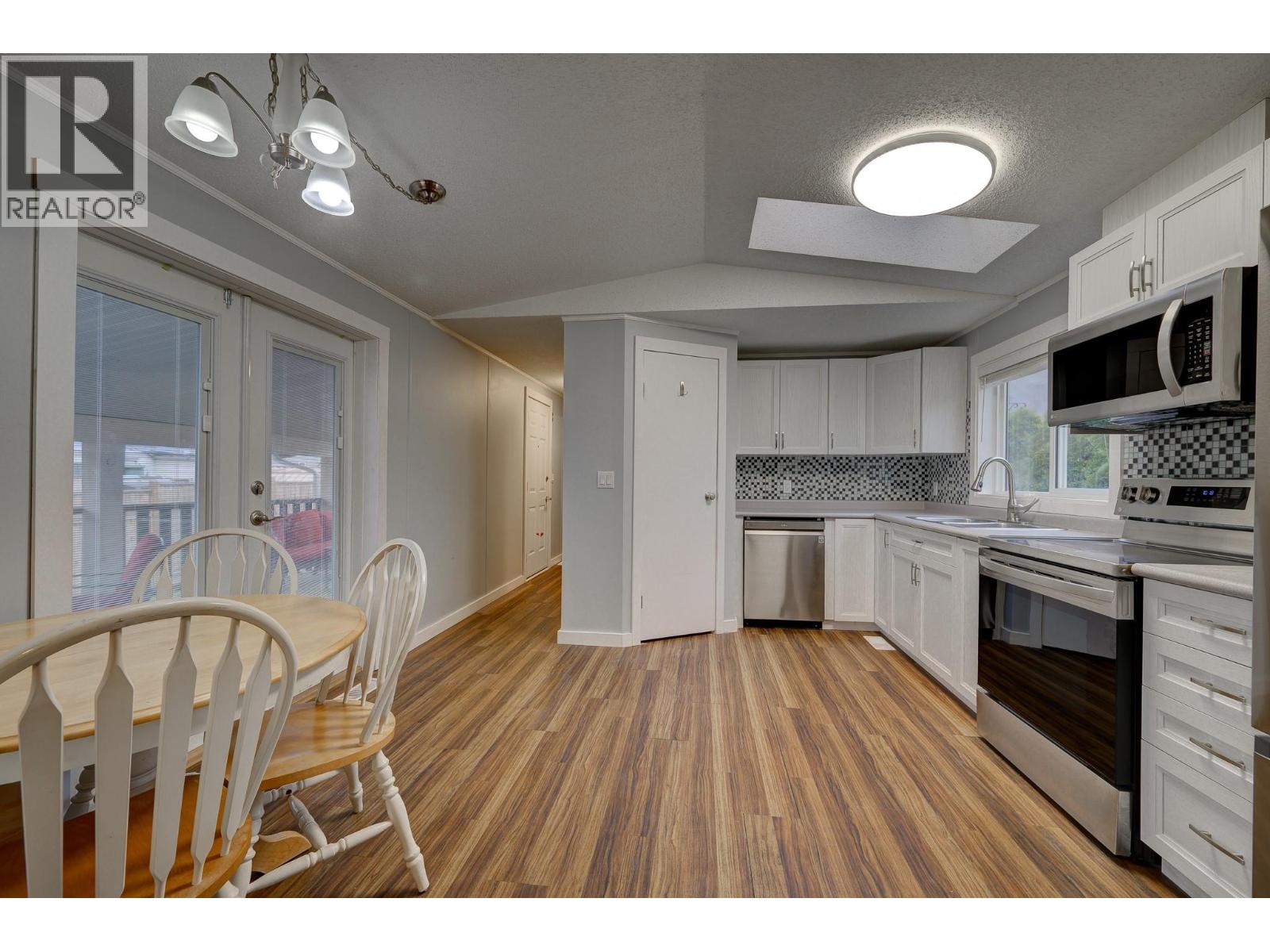 220 G & M Road Unit# E6, Kamloops, British Columbia V2H 1A4 - Photo 5 - 10369480