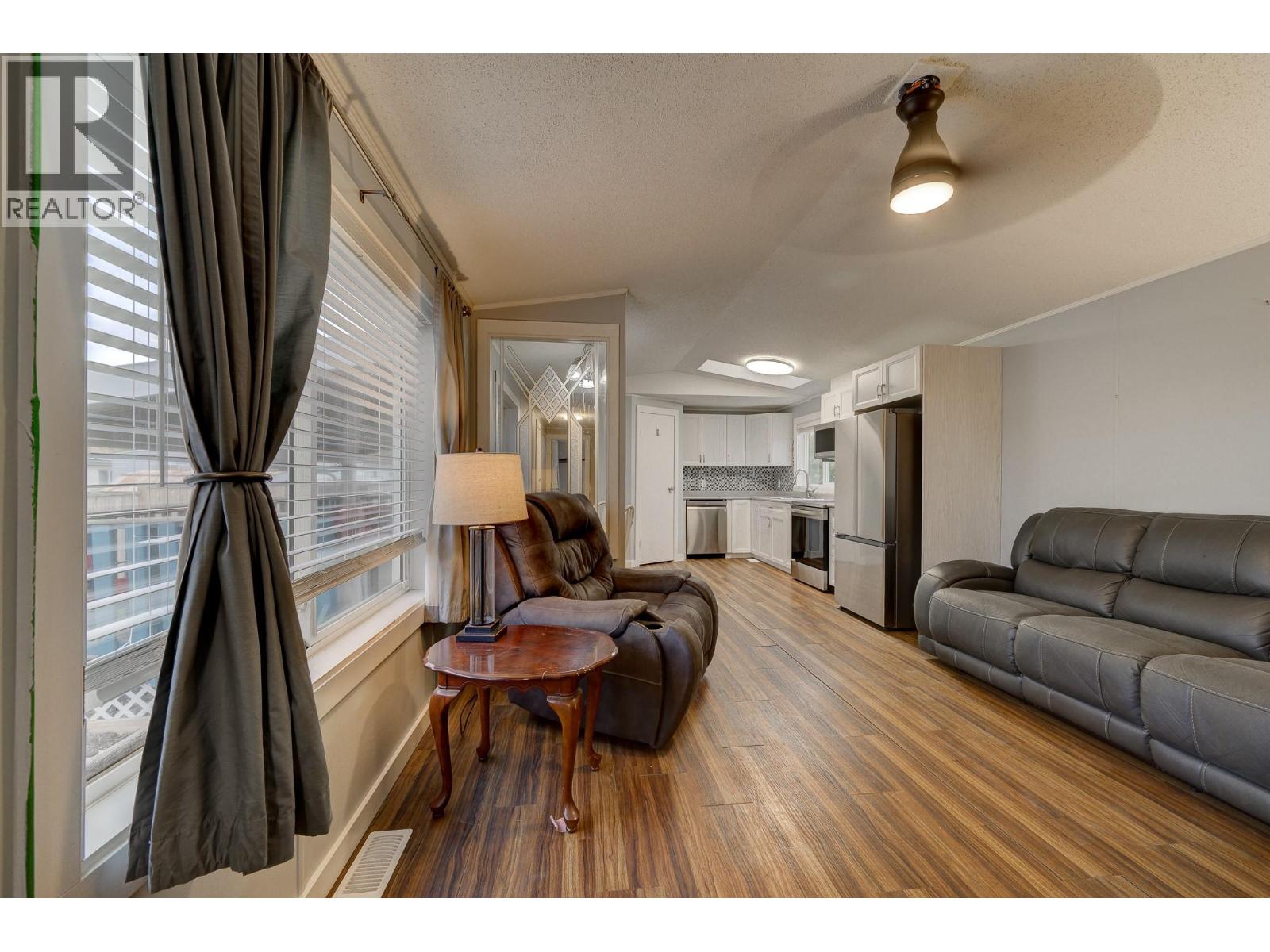 220 G & M Road Unit# E6, Kamloops, British Columbia V2H 1A4 - Photo 3 - 10369480
