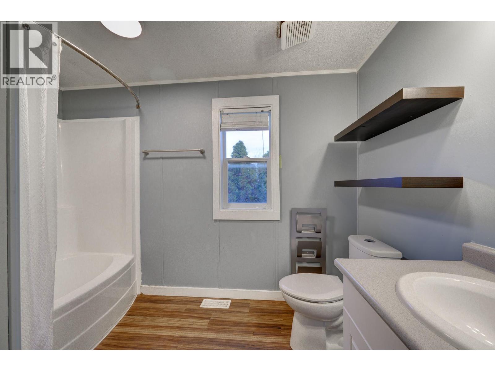 220 G & M Road Unit# E6, Kamloops, British Columbia V2H 1A4 - Photo 12 - 10369480