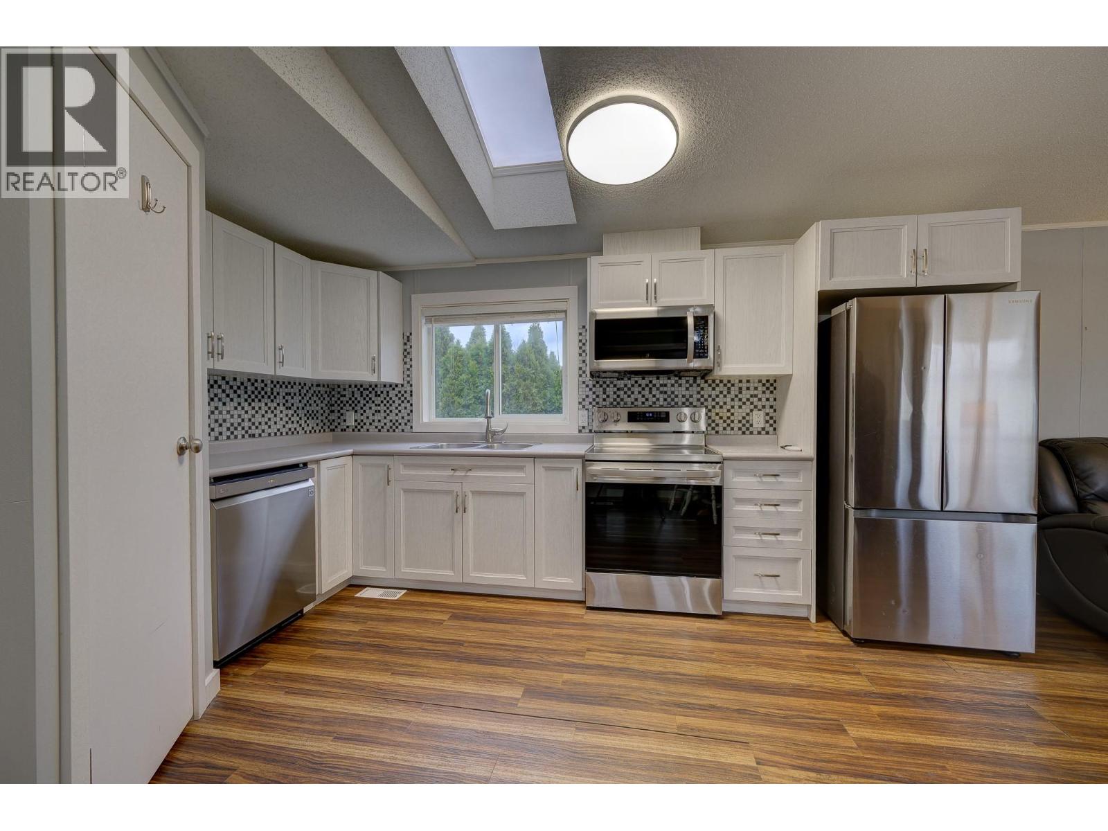 220 G & M Road Unit# E6, Kamloops, British Columbia V2H 1A4 - Photo 6 - 10369480