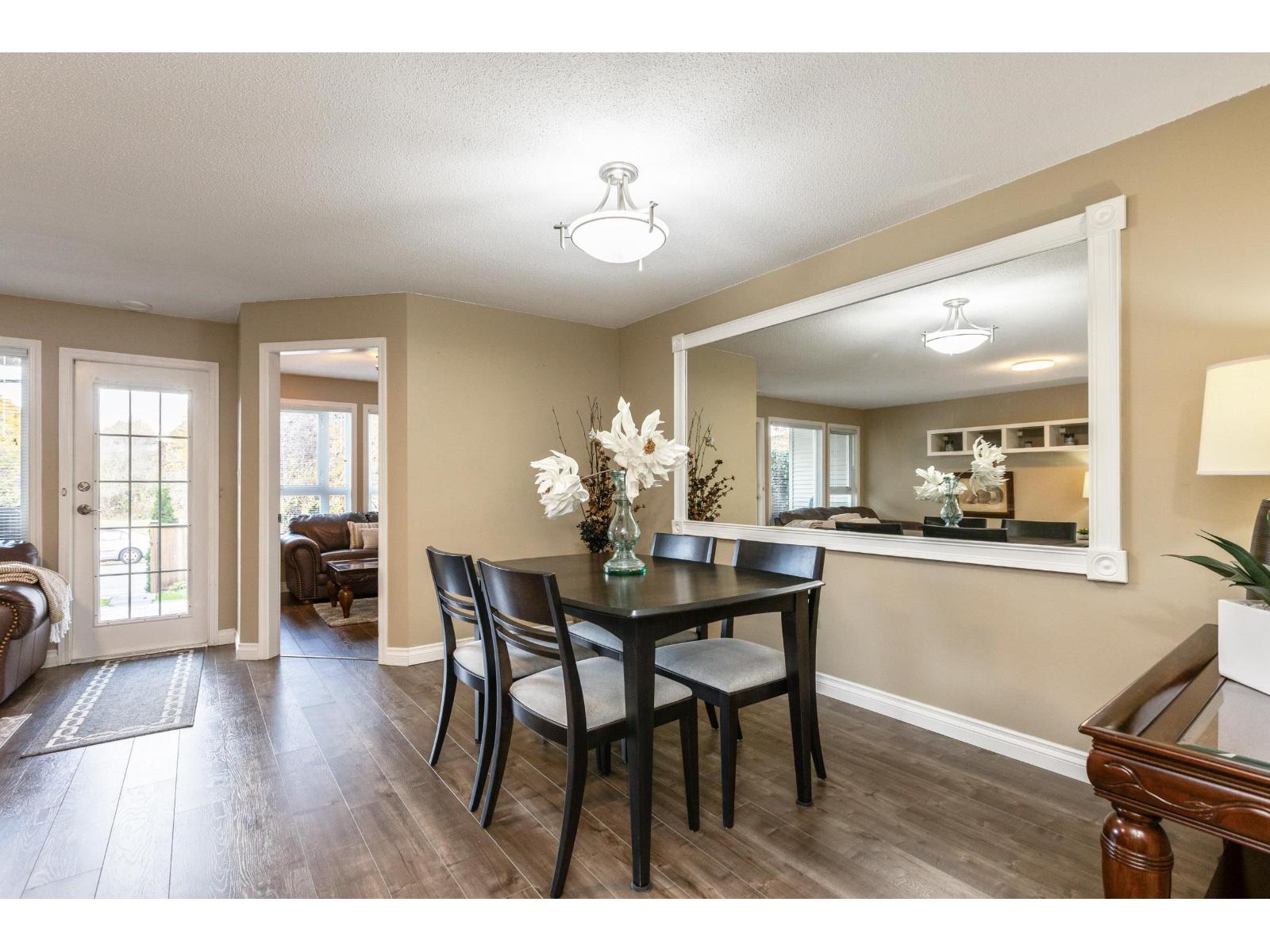 103 17740 58a Avenue, Surrey, British Columbia  V3S 8M5 - Photo 8 - R3067831