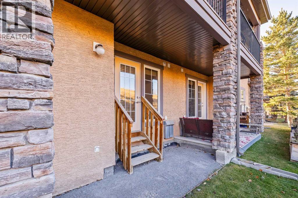 402, 10 Discovery Ridge Hill Sw, Calgary, Alberta  T3H 5X2 - Photo 2 - A2270328