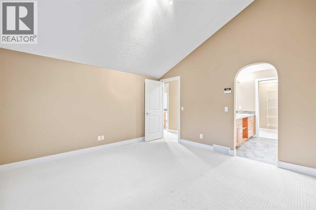 402, 10 Discovery Ridge Hill Sw, Calgary, Alberta  T3H 5X2 - Photo 19 - A2270328