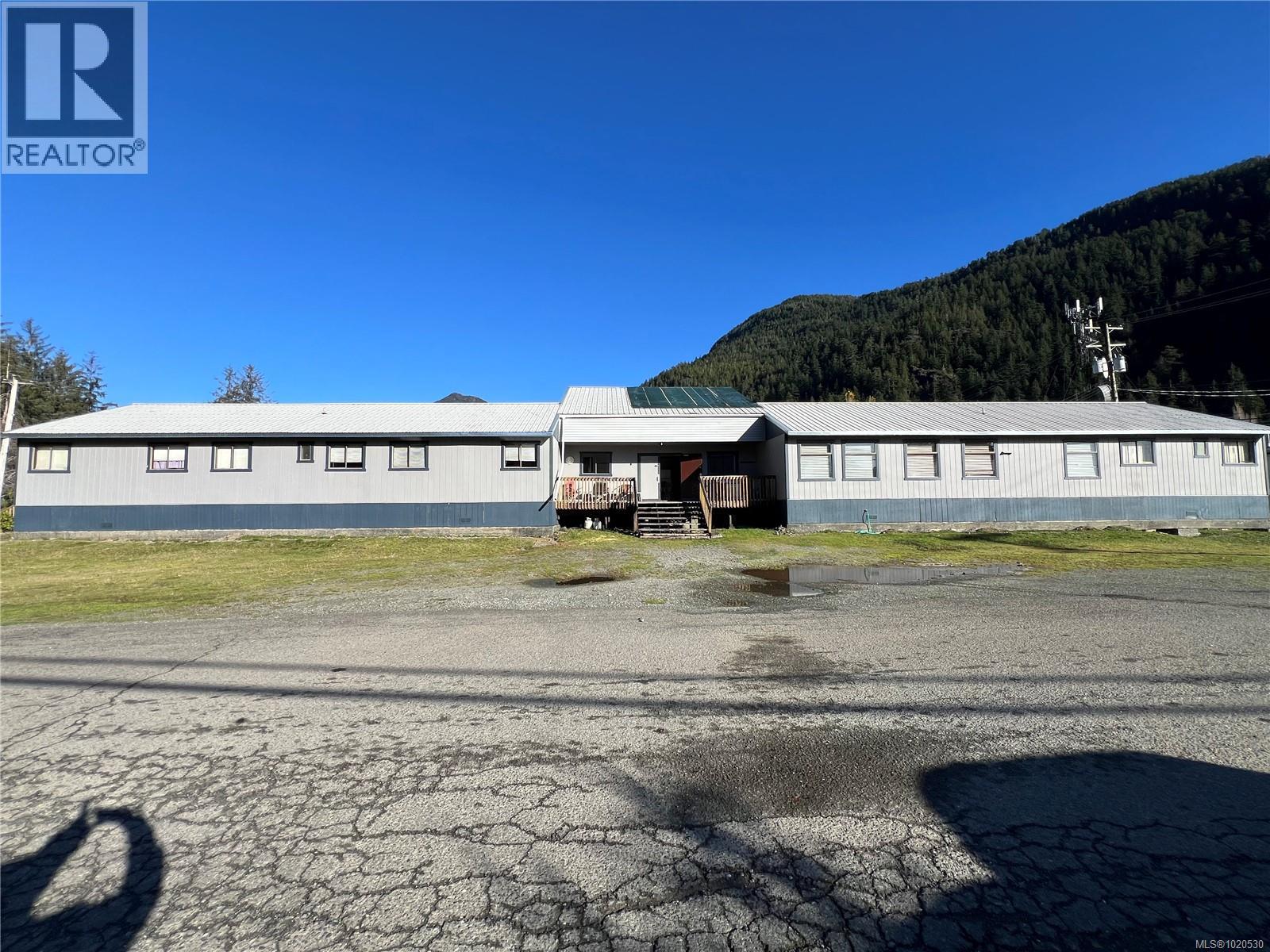 120 Alpine View Rd, Tahsis, British Columbia  V0P 1X0 - Photo 1 - 1020530