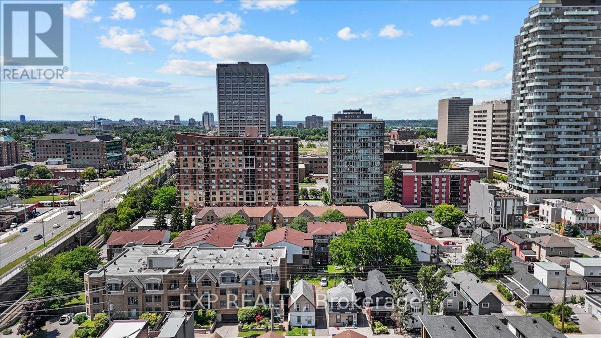 198 Hinchey Avenue, Ottawa, Ontario K1Y 1L7 - Photo 31 - X12552676