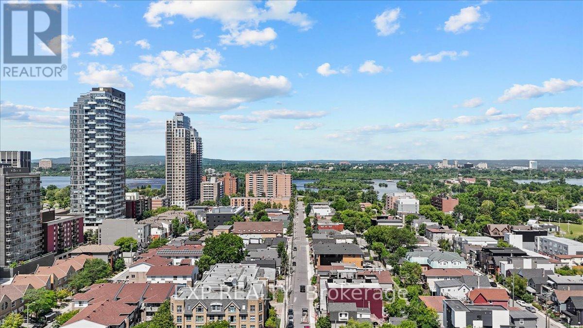 198 Hinchey Avenue, Ottawa, Ontario K1Y 1L7 - Photo 33 - X12552676