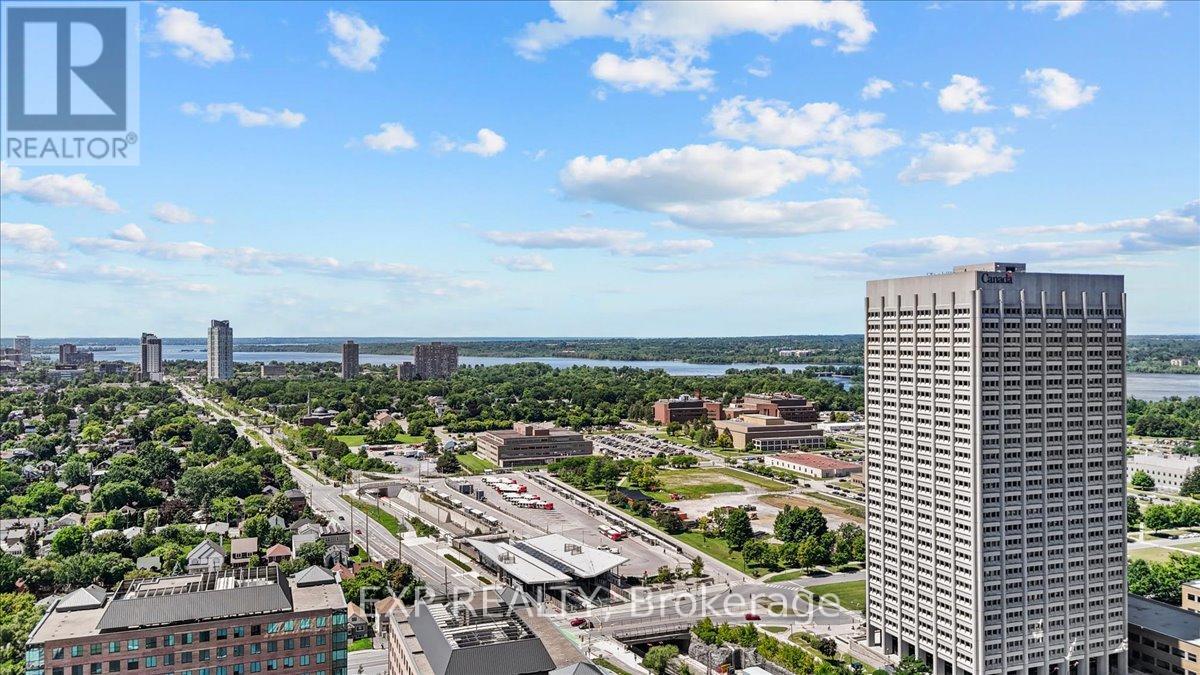 198 Hinchey Avenue, Ottawa, Ontario K1Y 1L7 - Photo 34 - X12552676