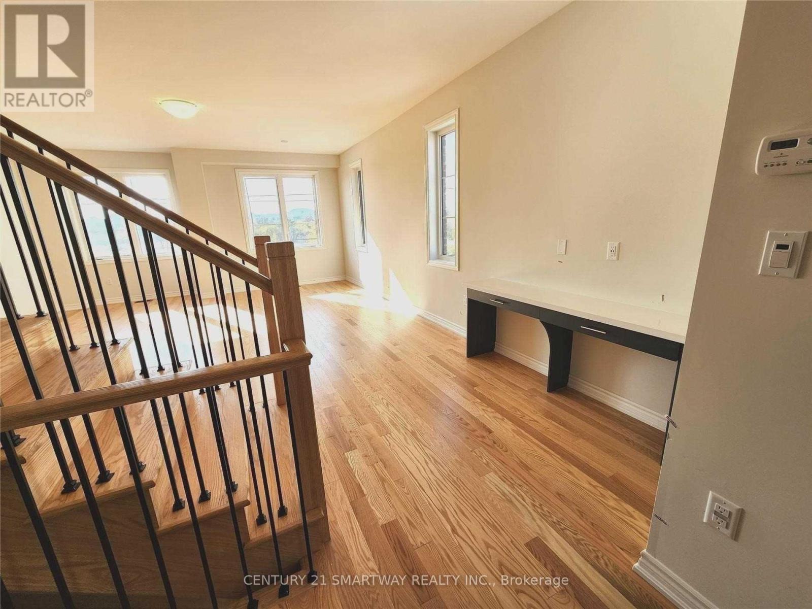 52 Vestry Way, Brampton, Ontario  L6P 4N7 - Photo 9 - W12552494