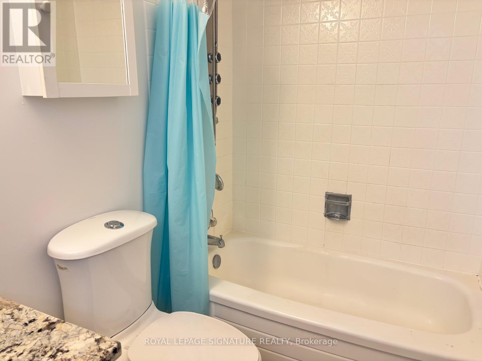 Main - 59 Jayfield Road, Brampton, Ontario  L6S 3G4 - Photo 17 - W12552544