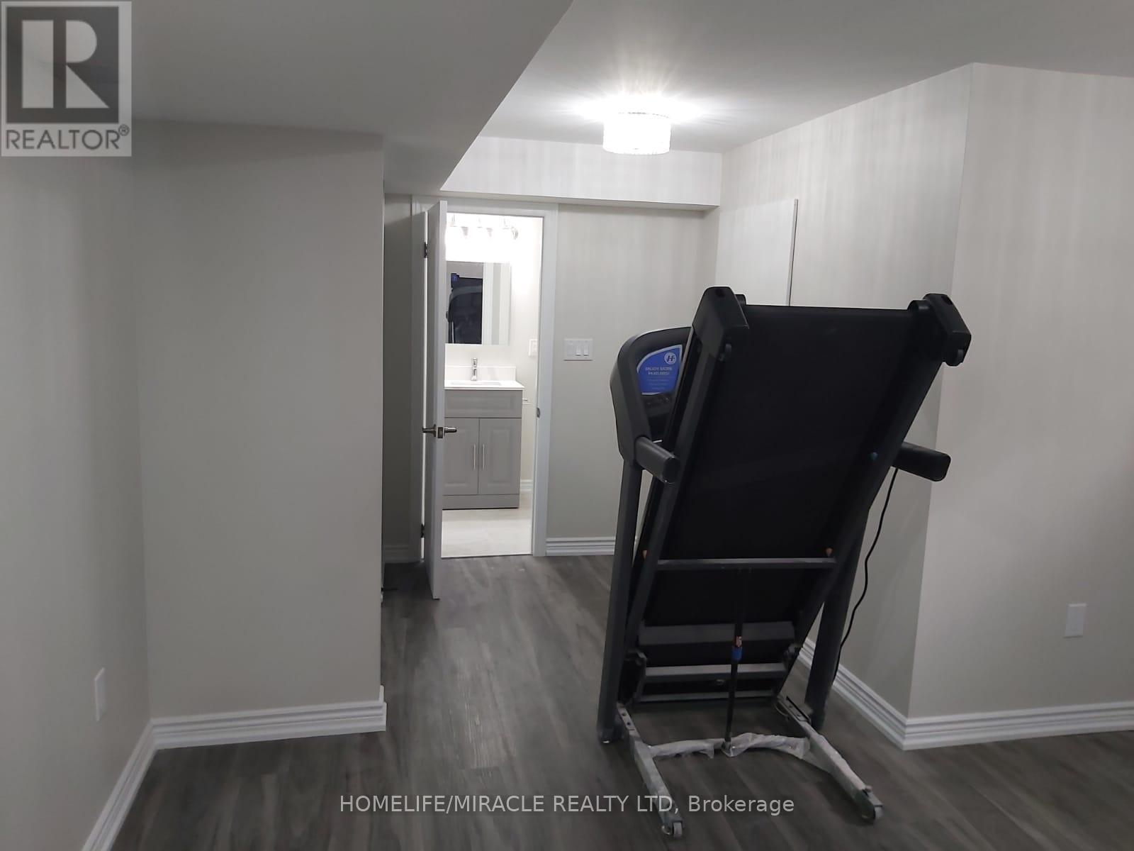 Basement - 16 Hawtrey Road, Brampton, Ontario  L7A 5A8 - Photo 11 - W12552564