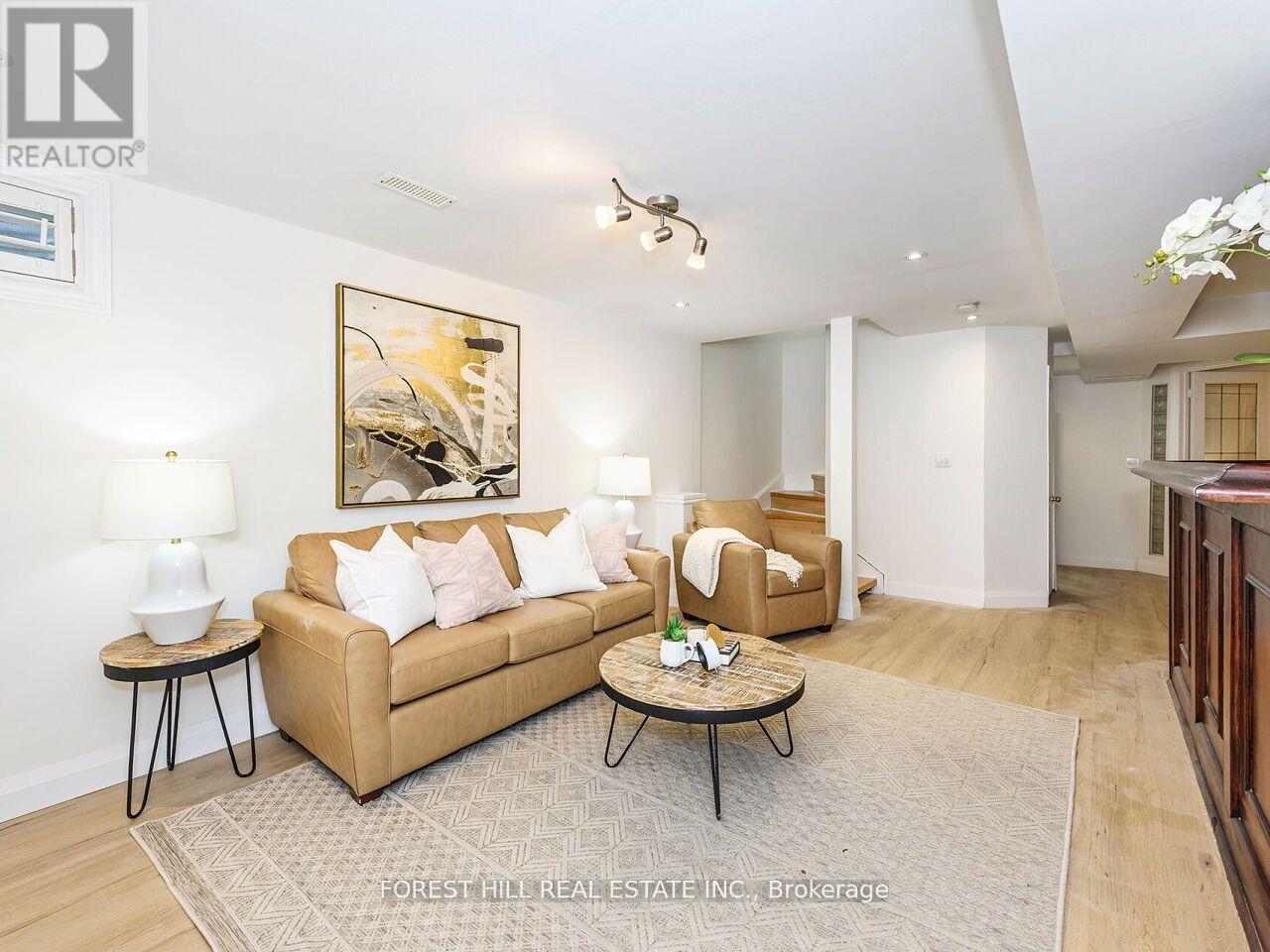 1575 Samuelson Circle, Mississauga, Ontario  L5N 8A2 - Photo 24 - W12552566