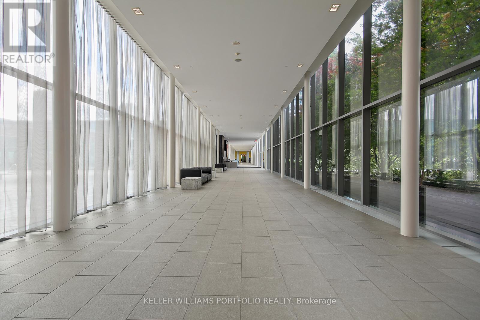 515 - 105 The Queensway Avenue, Toronto, Ontario  M6G 5B5 - Photo 31 - W12552568