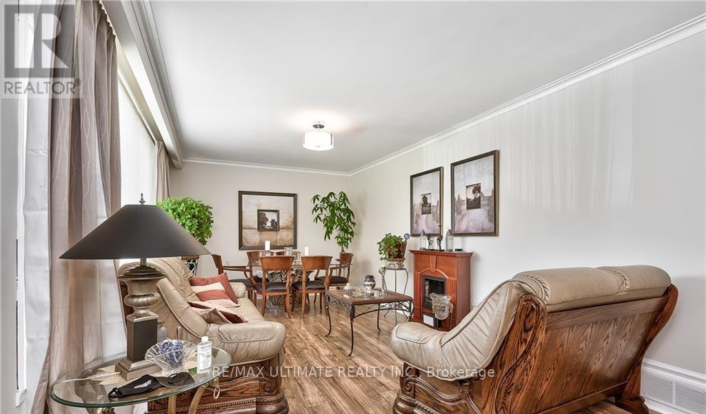 1203 Sixth Line, Oakville, Ontario  L6H 1W8 - Photo 3 - W12552578