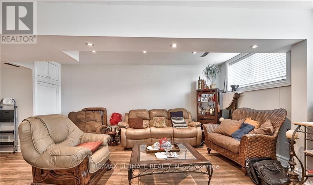 1203 Sixth Line, Oakville, Ontario  L6H 1W8 - Photo 6 - W12552578