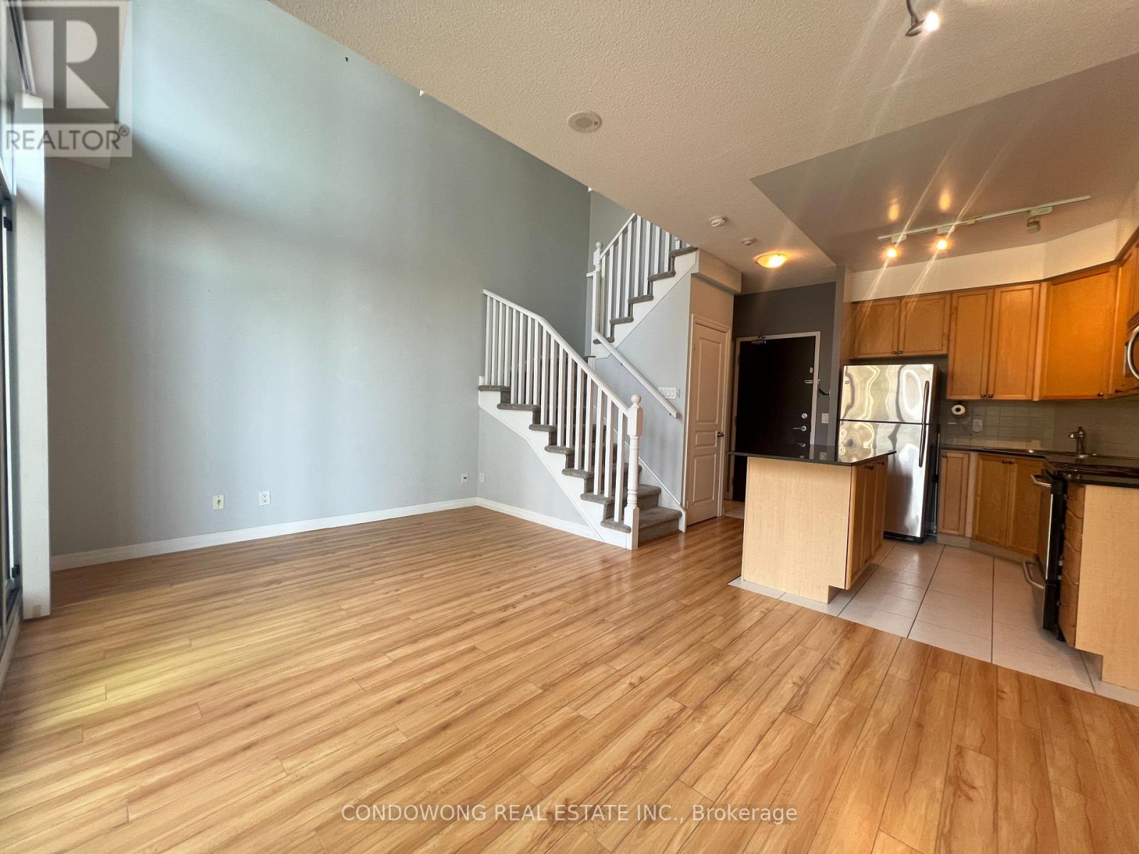 305 - 225 Webb Drive, Mississauga, Ontario  L5B 4P2 - Photo 24 - W12552614