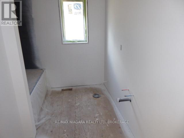 455 Mines Road, Haldimand, Ontario N3W 1X6 - Photo 19 - X12552666