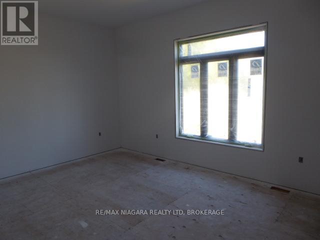 455 Mines Road, Haldimand, Ontario N3W 1X6 - Photo 22 - X12552666