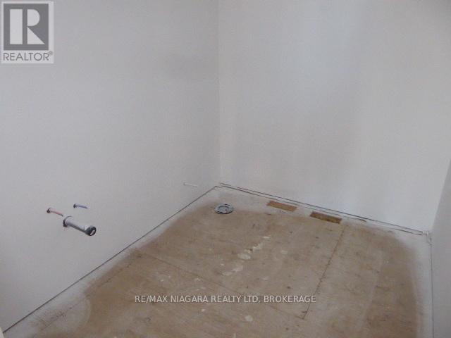 455 Mines Road, Haldimand, Ontario N3W 1X6 - Photo 23 - X12552666