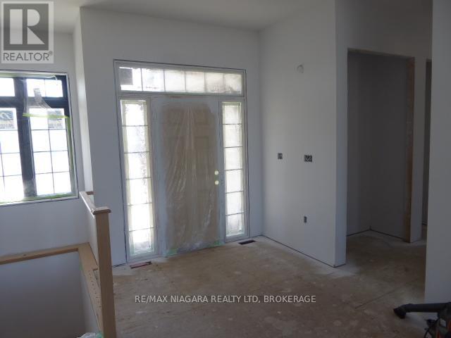 455 Mines Road, Haldimand, Ontario N3W 1X6 - Photo 8 - X12552666