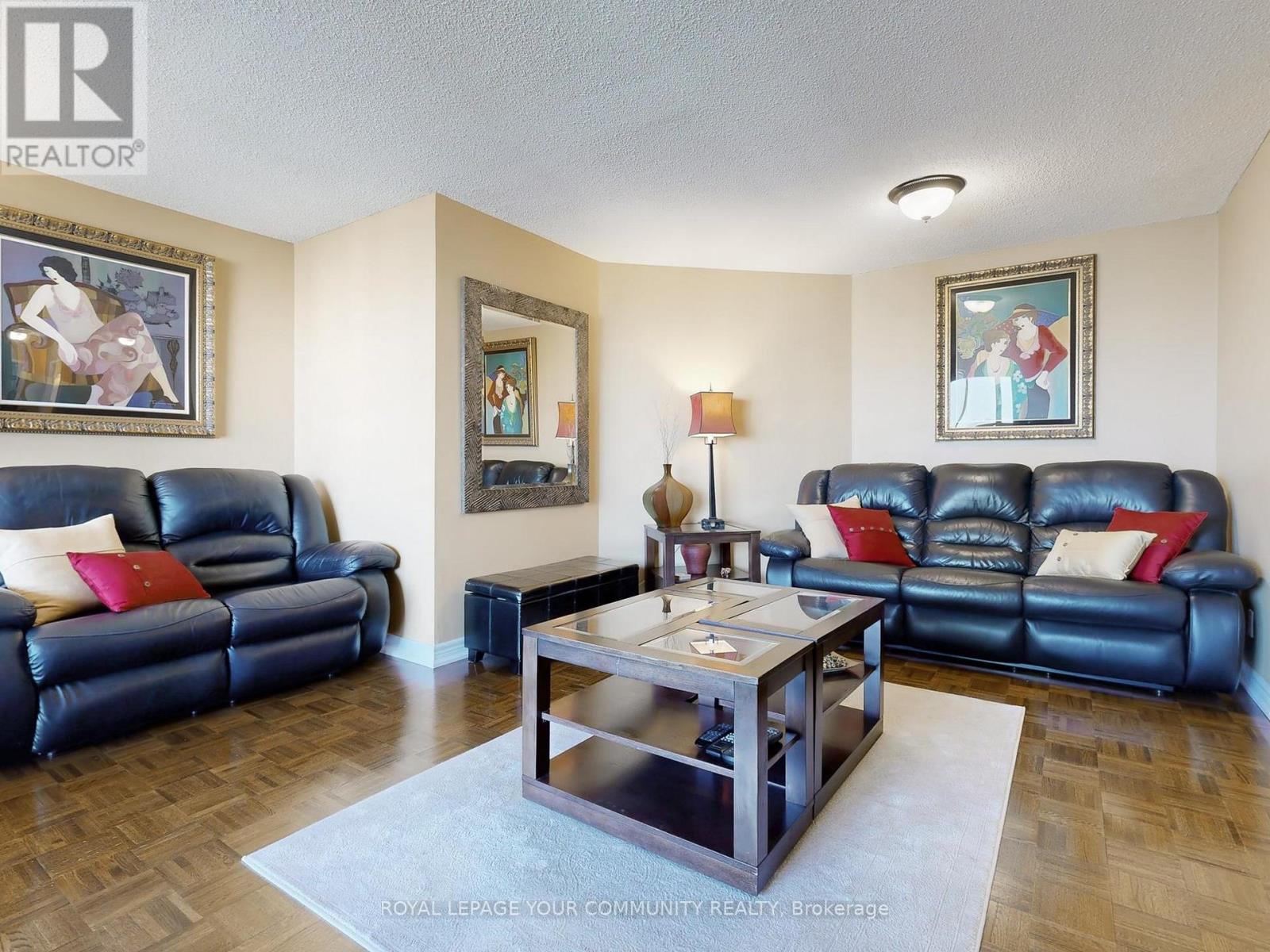 1611 - 61 Markbrook Lane, Toronto, Ontario  M9V 5E7 - Photo 3 - W12479975