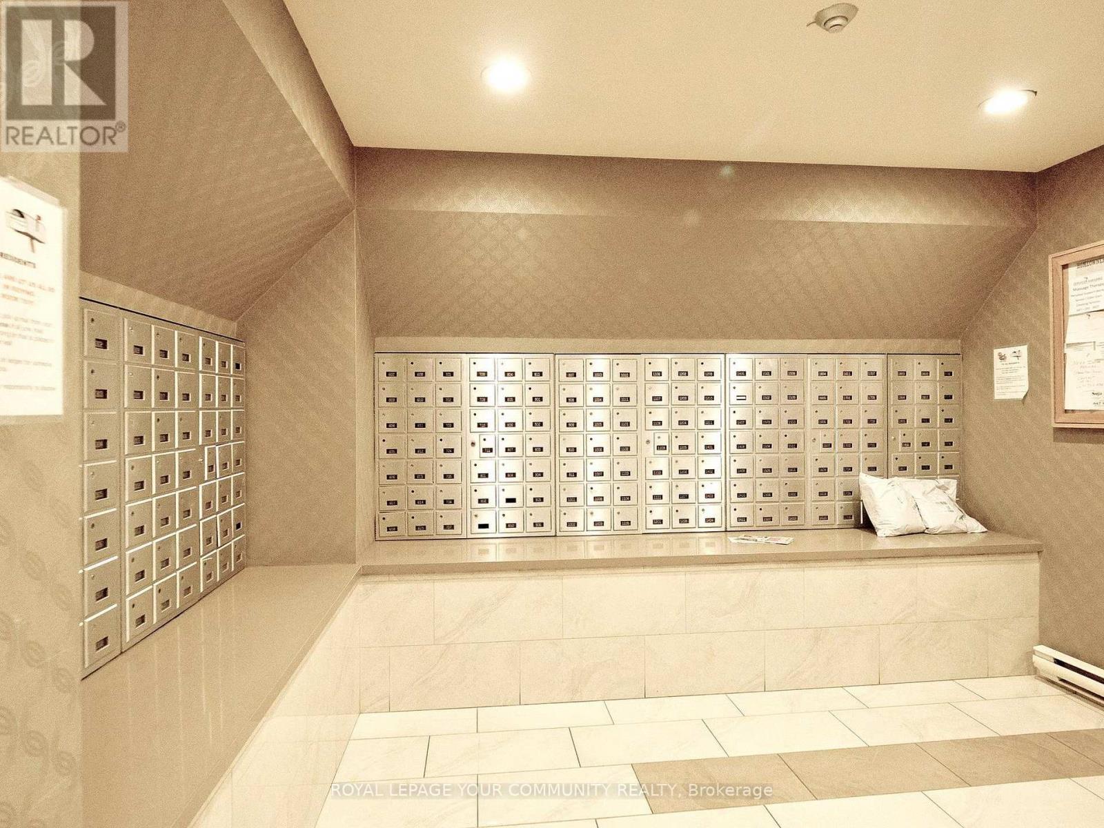 1611 - 61 Markbrook Lane, Toronto, Ontario  M9V 5E7 - Photo 44 - W12479975