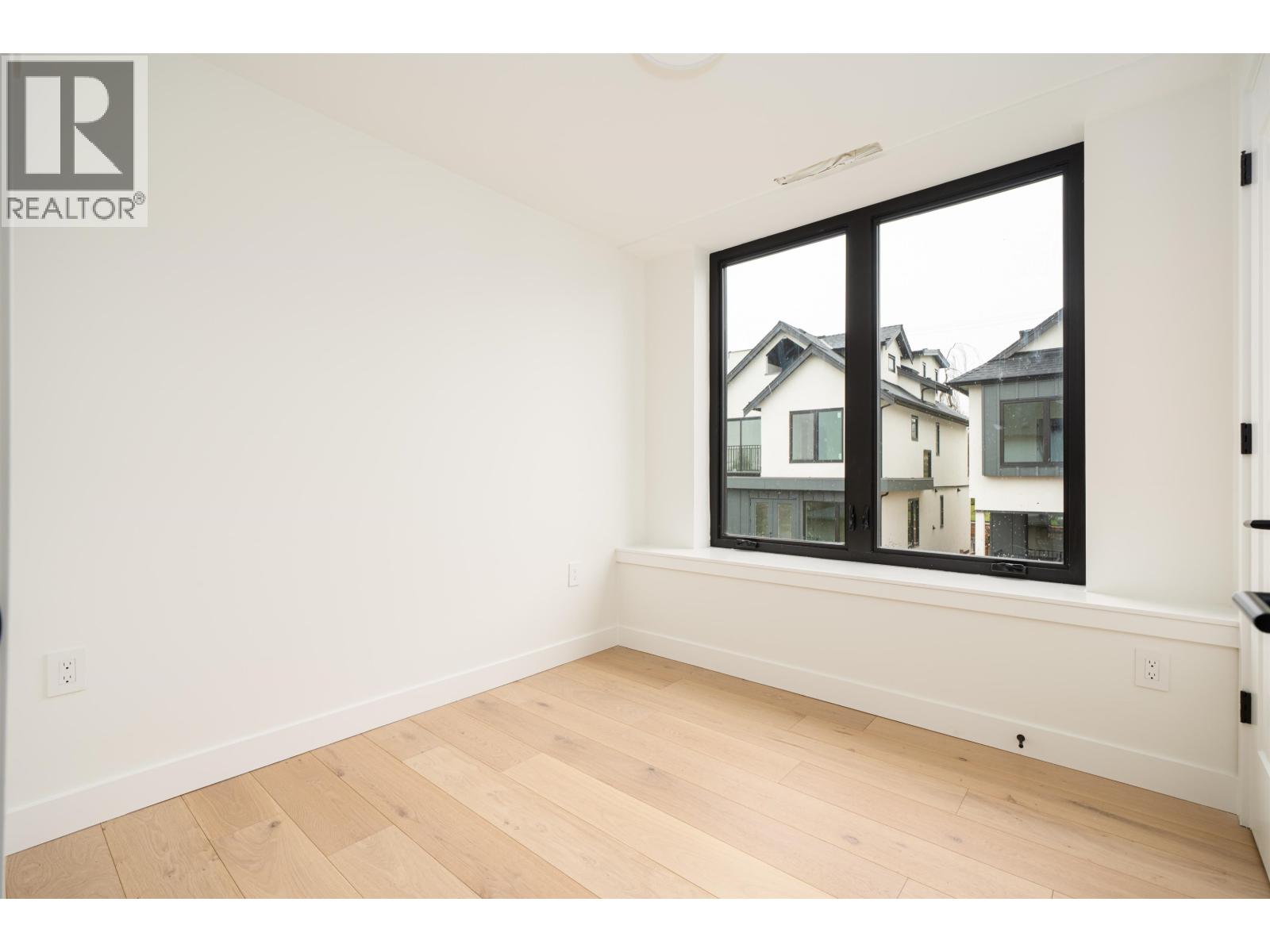 8088 Laurel Street, Vancouver, British Columbia  V6P 3V1 - Photo 13 - R3067960