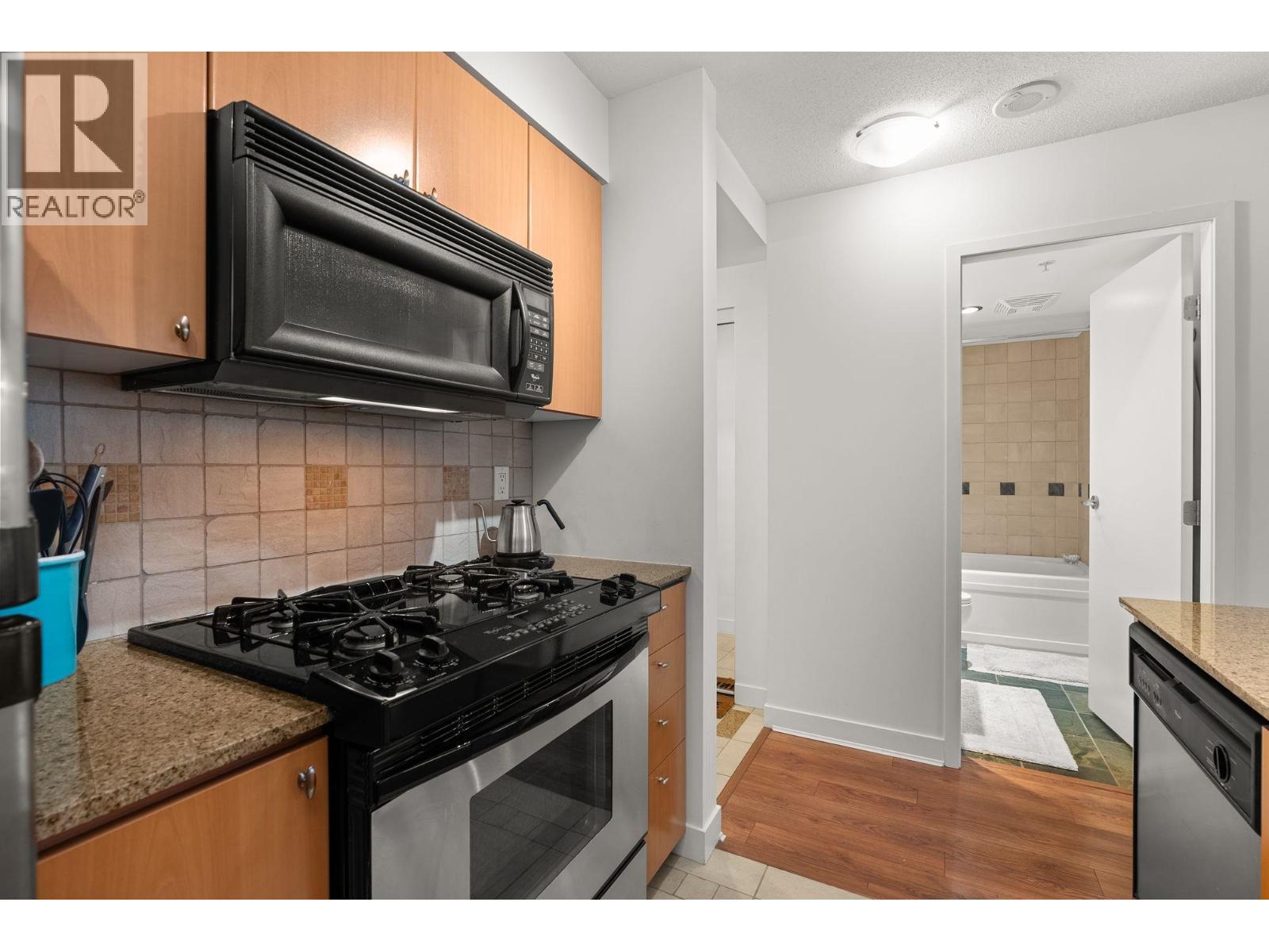 2108 1438 Richards Street, Vancouver, British Columbia  V6Z 3B8 - Photo 10 - R3067977