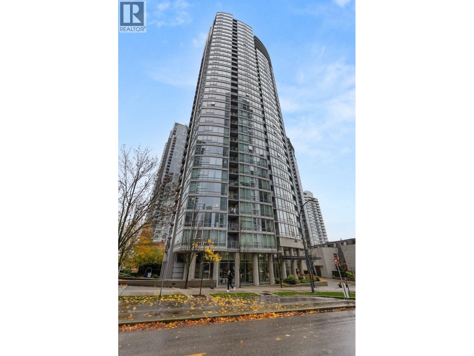 2108 1438 Richards Street, Vancouver, British Columbia  V6Z 3B8 - Photo 3 - R3067977
