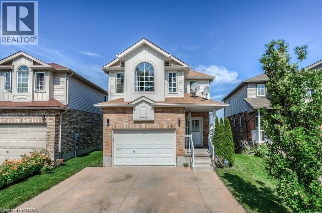 580 Activa Avenue, Kitchener, Ontario  N2E 4C3 - Photo 1 - 40788860