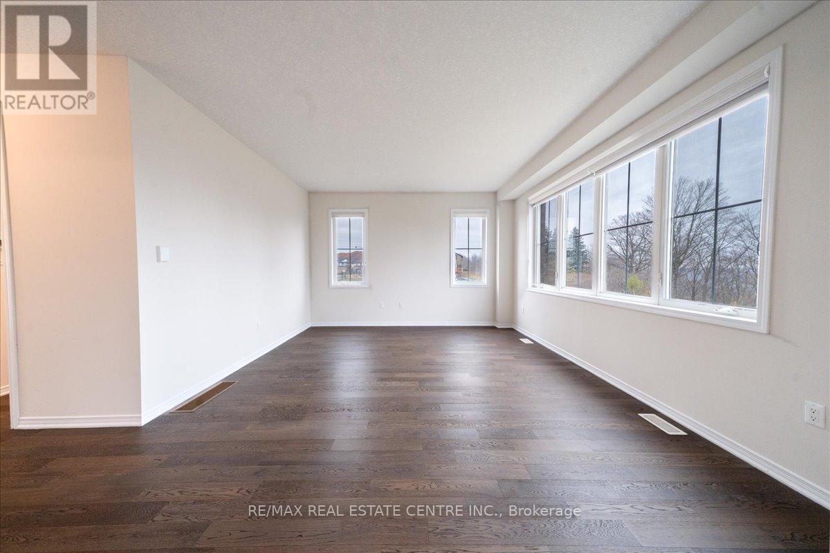 107 Cuesta Heights, Hamilton, Ontario  L8J 0M2 - Photo 14 - X12552450