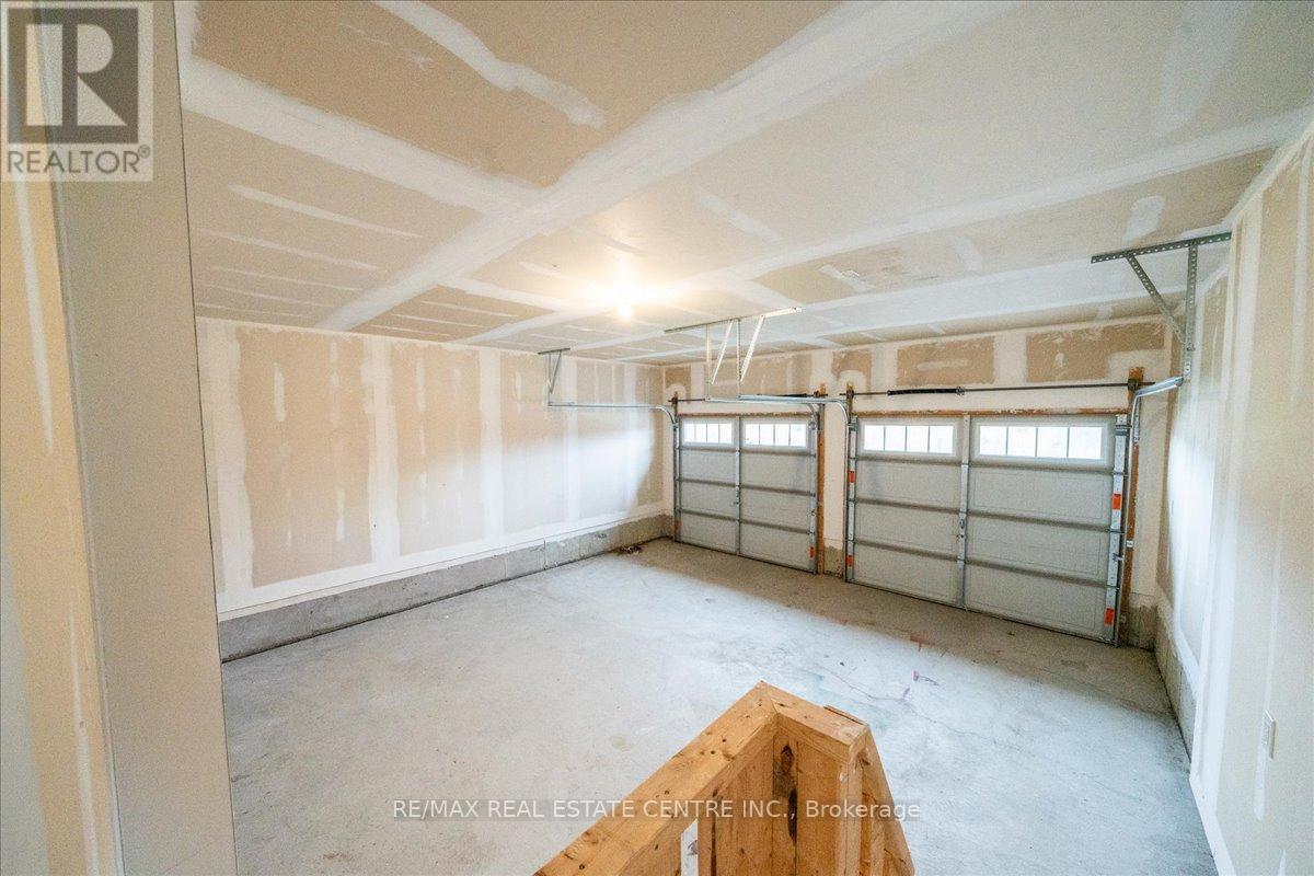 107 Cuesta Heights, Hamilton, Ontario  L8J 0M2 - Photo 21 - X12552450