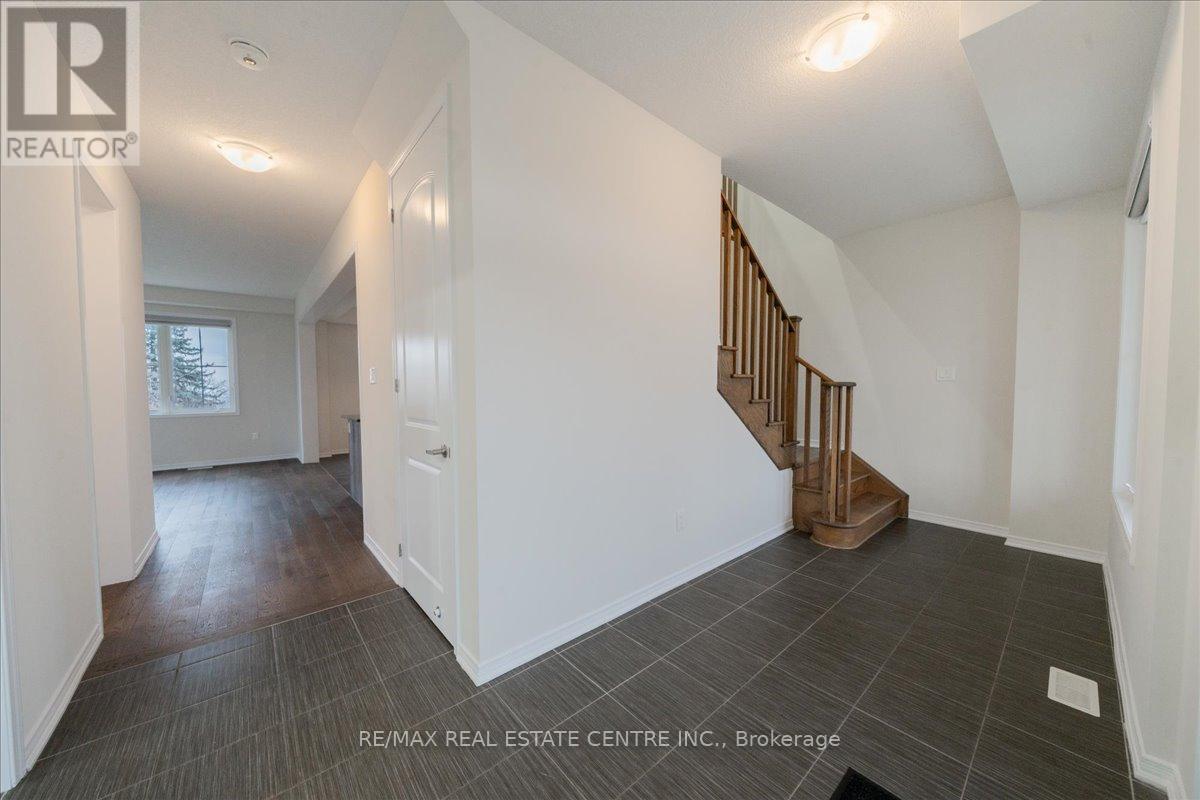 107 Cuesta Heights, Hamilton, Ontario  L8J 0M2 - Photo 23 - X12552450