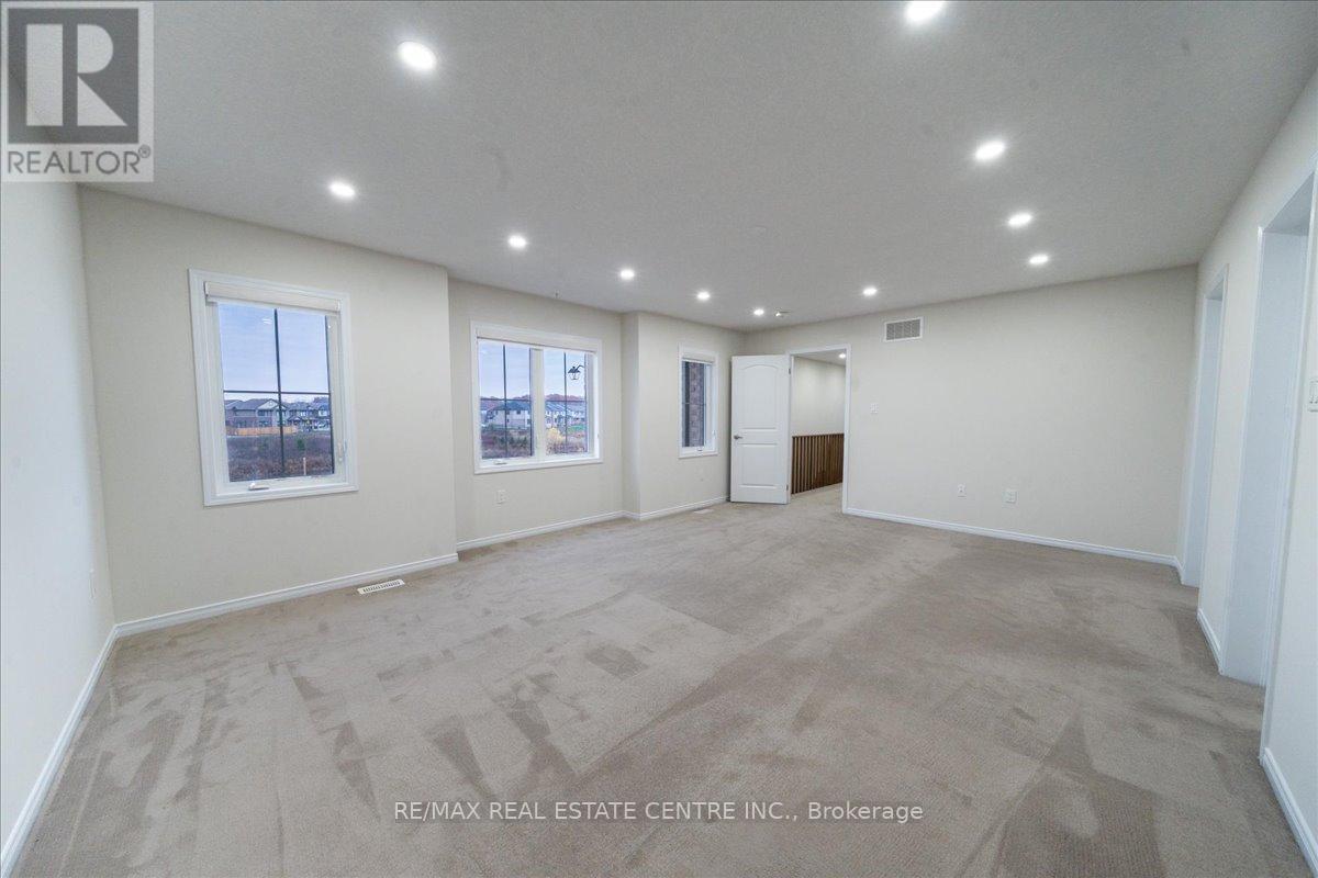 107 Cuesta Heights, Hamilton, Ontario  L8J 0M2 - Photo 31 - X12552450