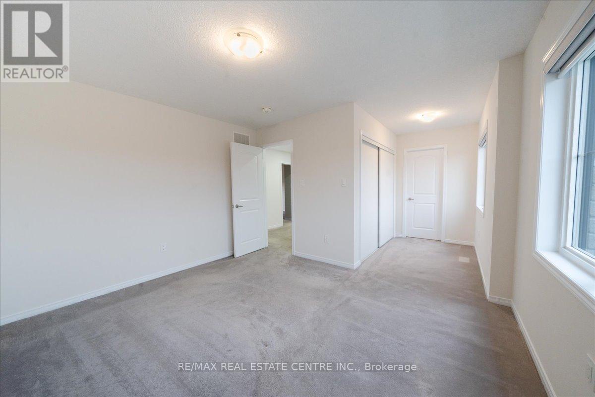 107 Cuesta Heights, Hamilton, Ontario  L8J 0M2 - Photo 35 - X12552450