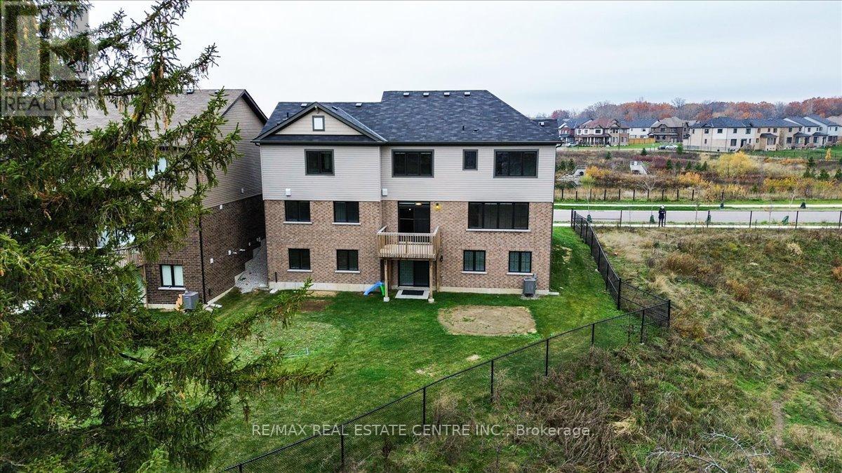 107 Cuesta Heights, Hamilton, Ontario  L8J 0M2 - Photo 39 - X12552450