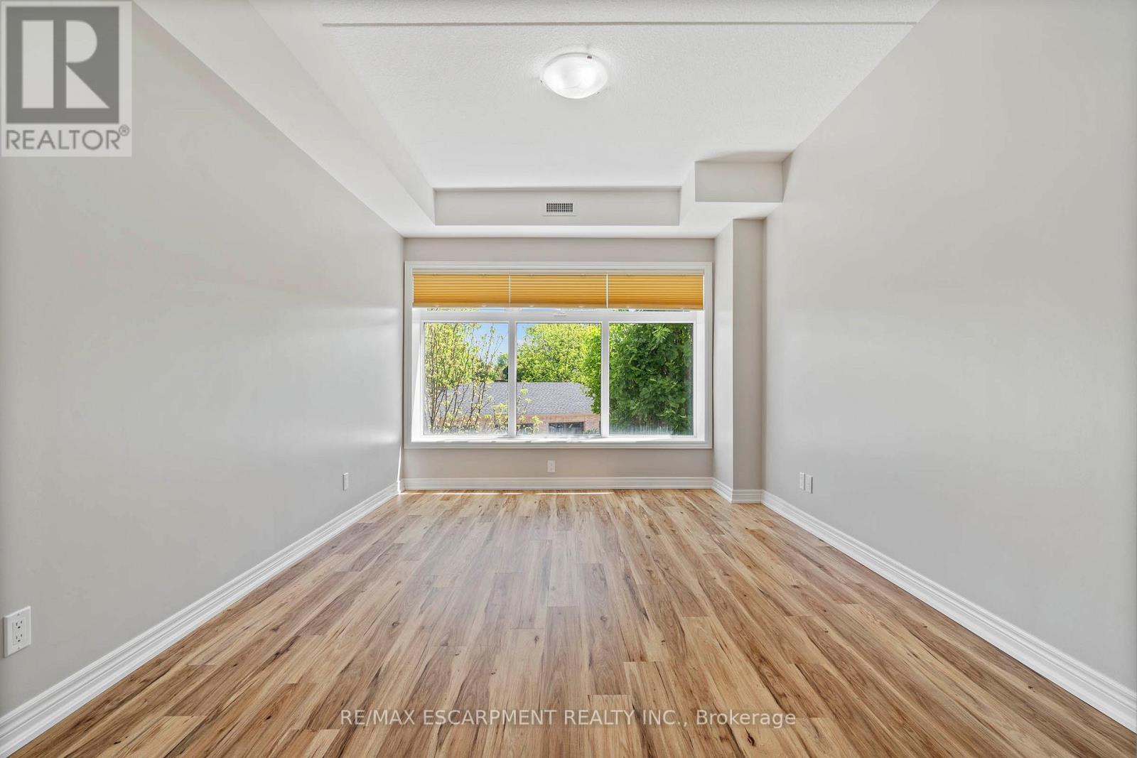 213 - 4644 Pettit Avenue, Niagara Falls, Ontario  L2E 0B4 - Photo 26 - X12552498