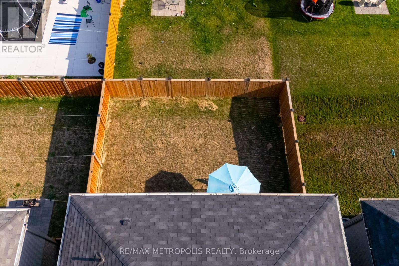 177 Longboat Run W, Brantford, Ontario  N3T 0T1 - Photo 34 - X12552554