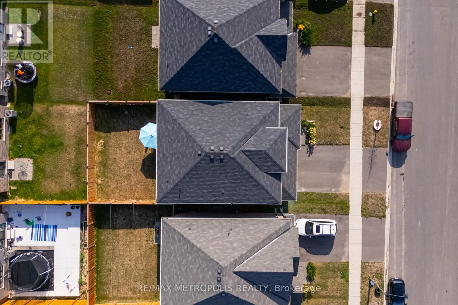 177 Longboat Run W, Brantford, Ontario  N3T 0T1 - Photo 36 - X12552554