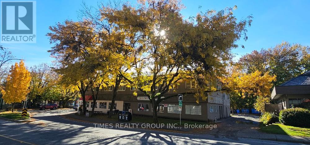9103 Glover Road, Fort Langley, British Columbia  V1M 2R6 - Photo 2 - X12552560