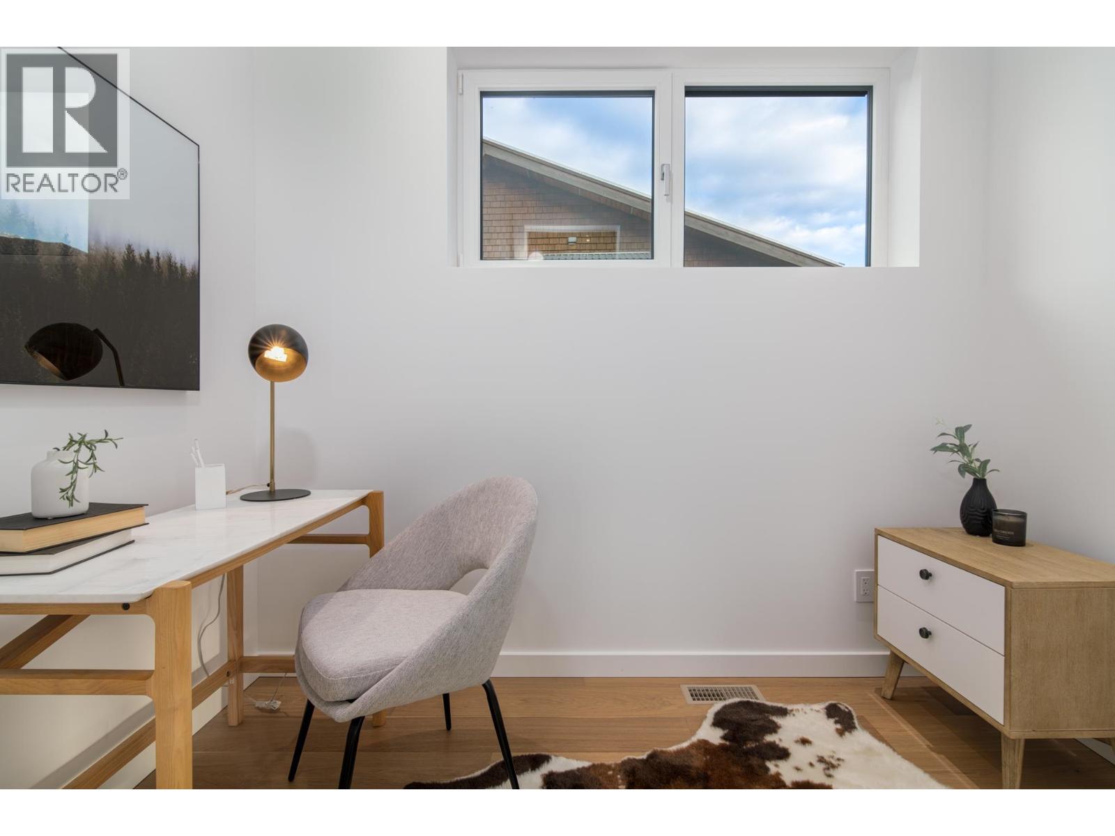 1780 Pinewood Drive, Pemberton, British Columbia  V0N 2L3 - Photo 13 - R3067965