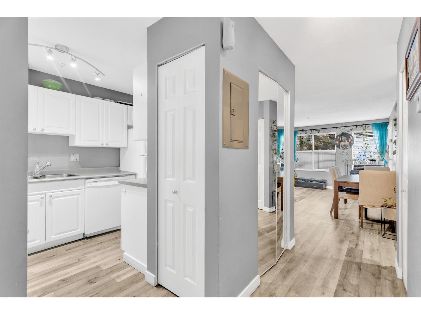 112 14885 100 Avenue Avenue, Surrey, British Columbia  V3R 0W1 - Photo 11 - R3067780