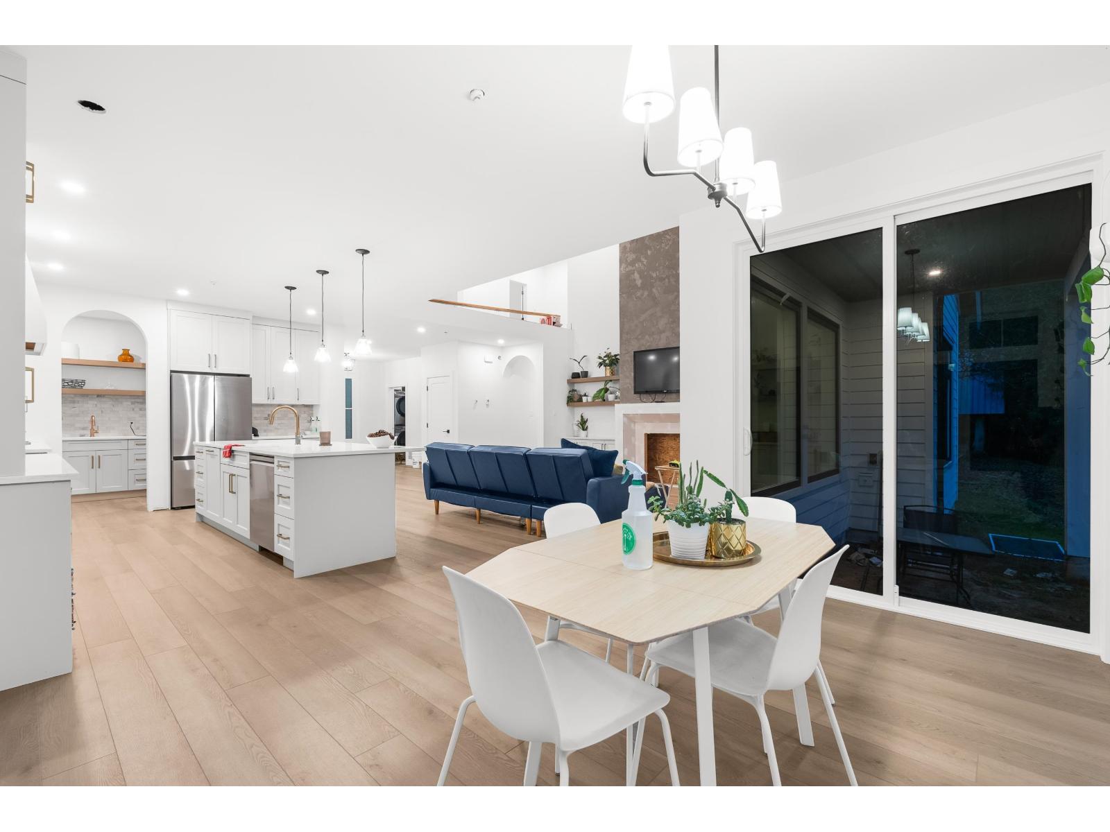 9756 Dewdney Trunk Road, Mission, British Columbia  V2V 7G5 - Photo 13 - R3067448