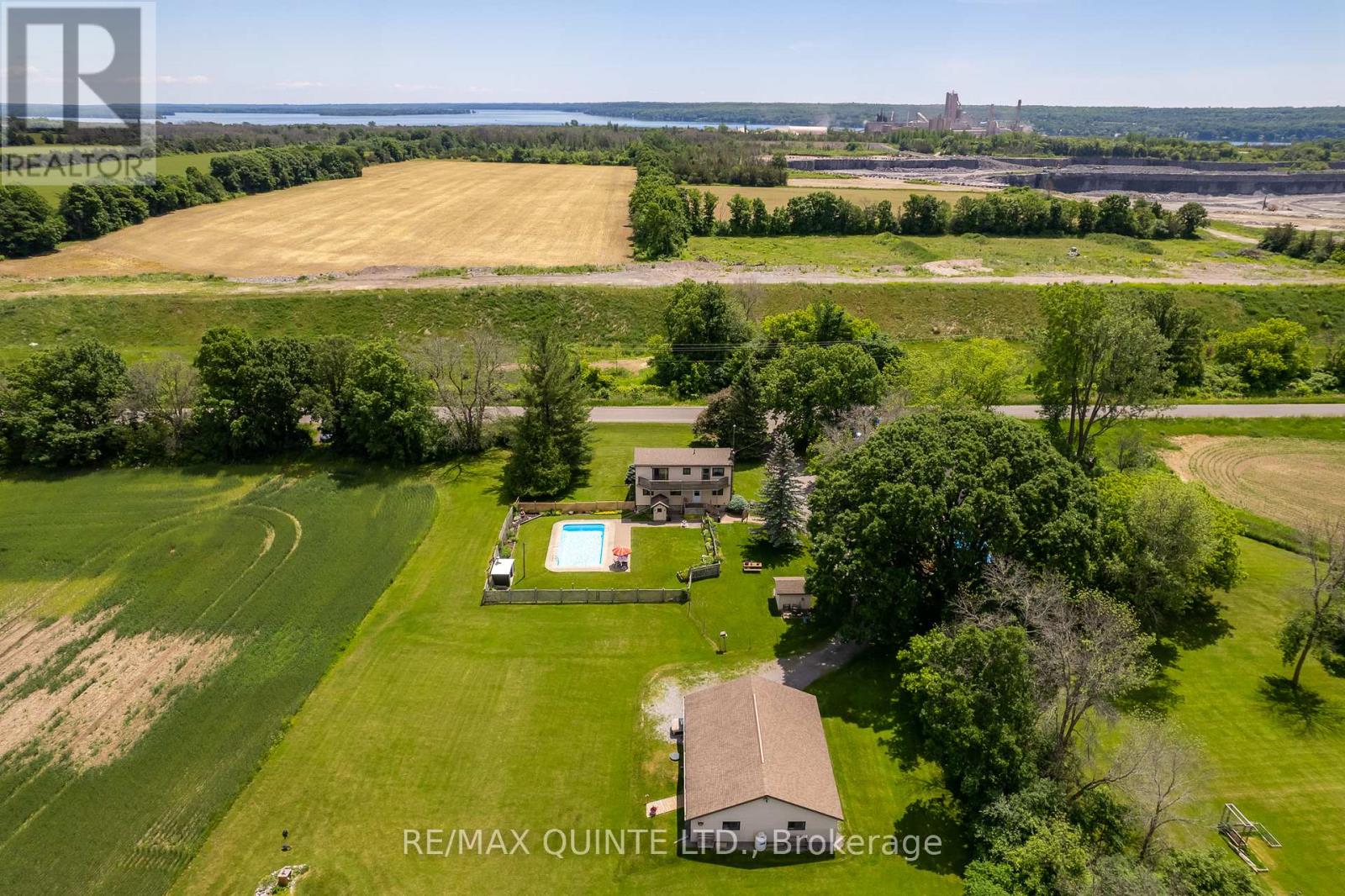 257 Elmbrook Road, Prince Edward County, Ontario K0K 2T0 - Photo 41 - X12034032