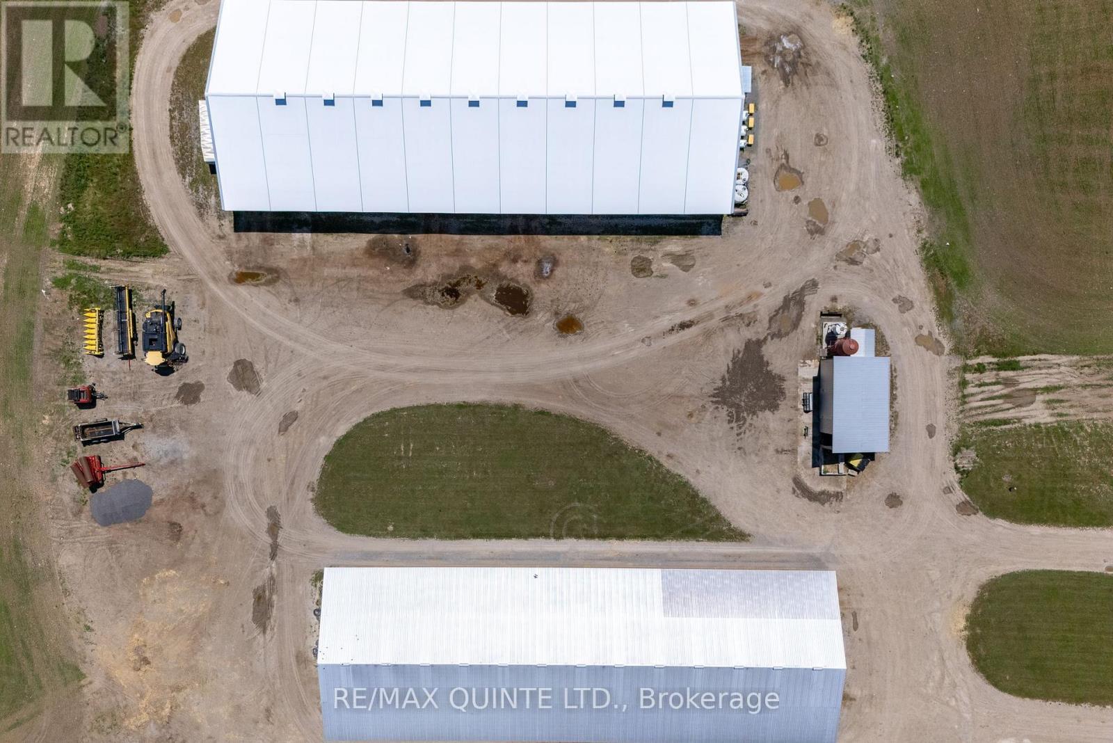 72 Baitley Road, Prince Edward County, Ontario K0K 3L0 - Photo 18 - X12147593