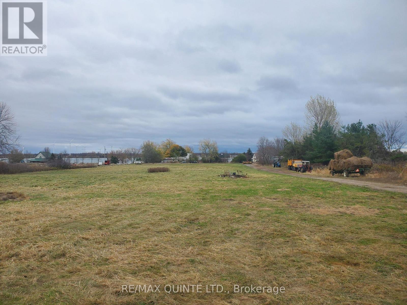 40 Fisherman's Cove Lane, Frontenac Islands, Ontario K0H 2Y0 - Photo 7 - X12212675