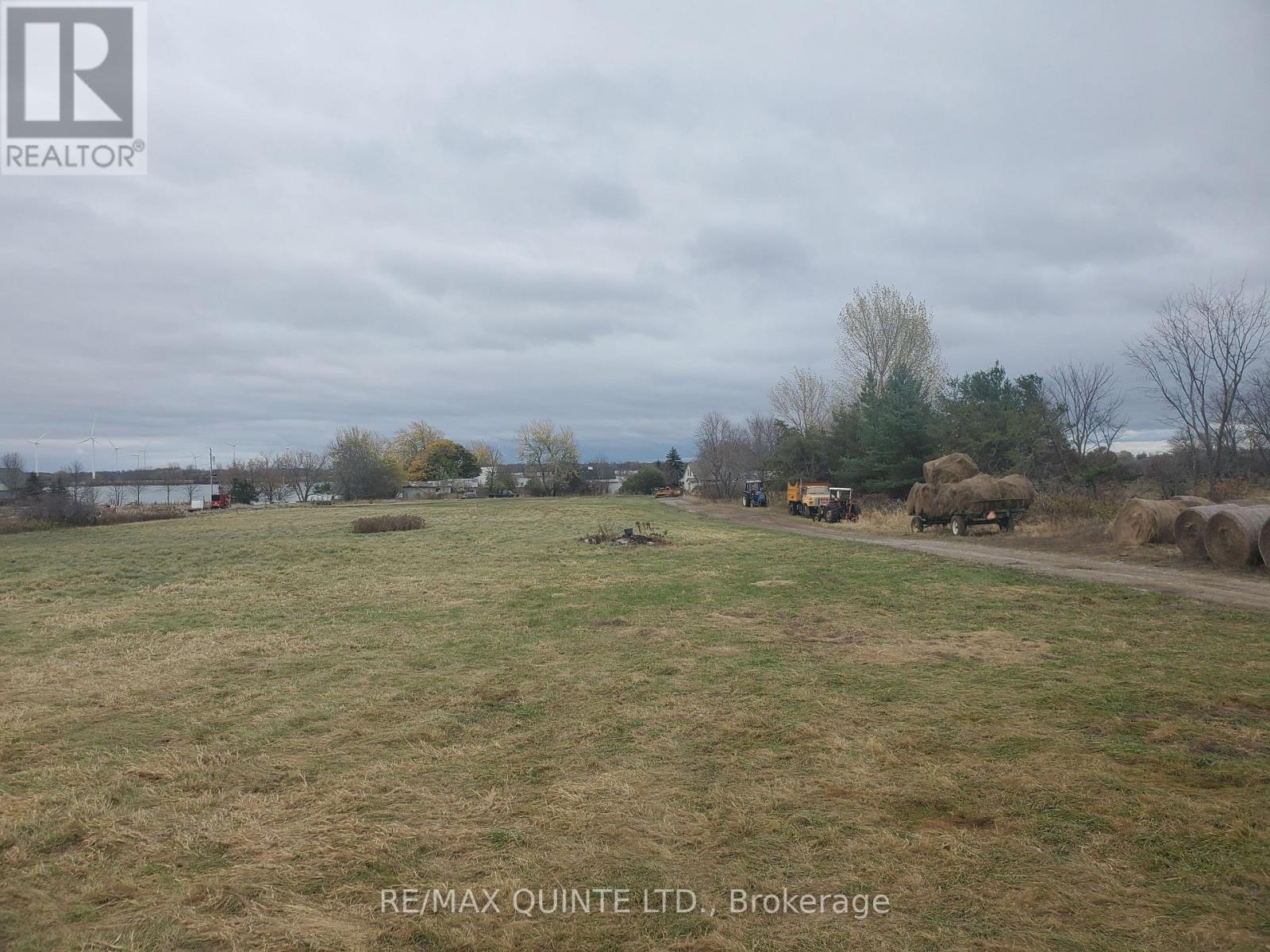 40 Fisherman's Cove Lane, Frontenac Islands, Ontario K0H 2Y0 - Photo 9 - X12212675