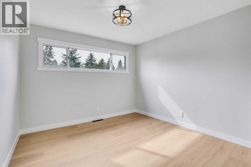 146 Springwood Drive Sw, Calgary, Alberta  T2W 0K5 - Photo 25 - A2265176