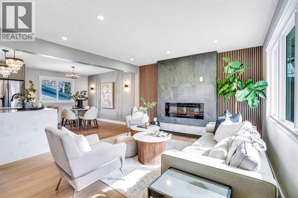 146 Springwood Drive Sw, Calgary, Alberta  T2W 0K5 - Photo 4 - A2265176