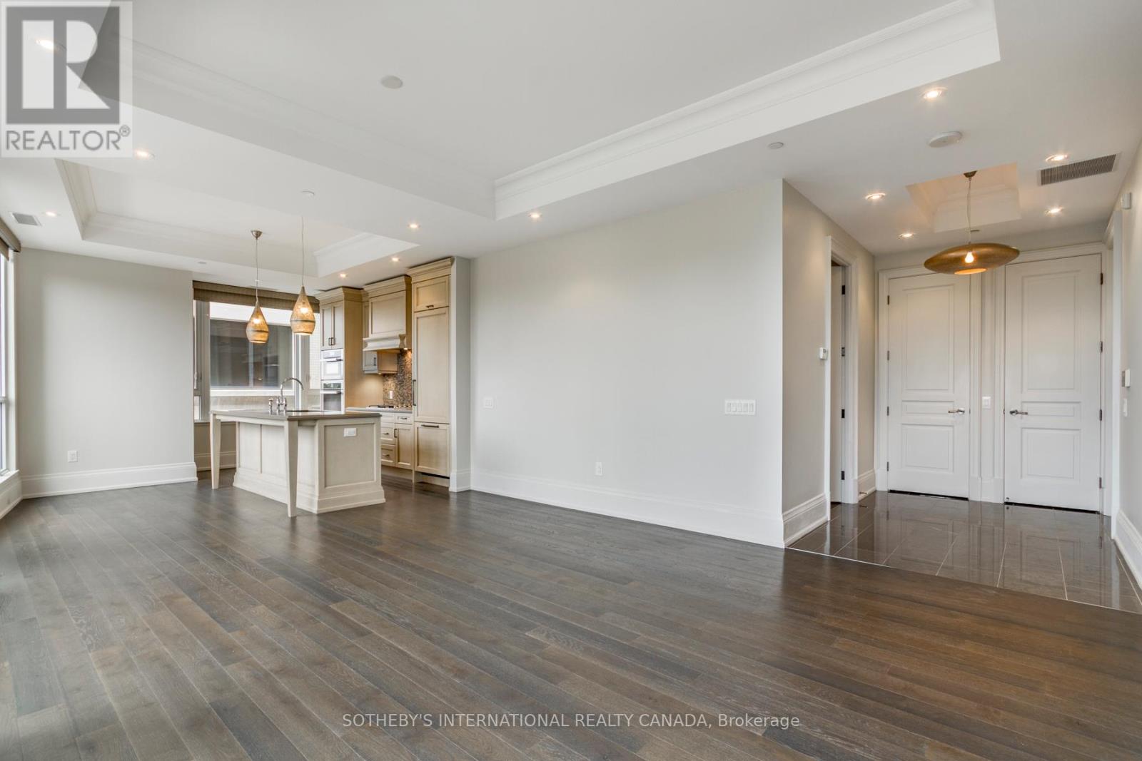 601 - 133 Hazelton Avenue, Toronto, Ontario  M5R 0A6 - Photo 6 - C12470910