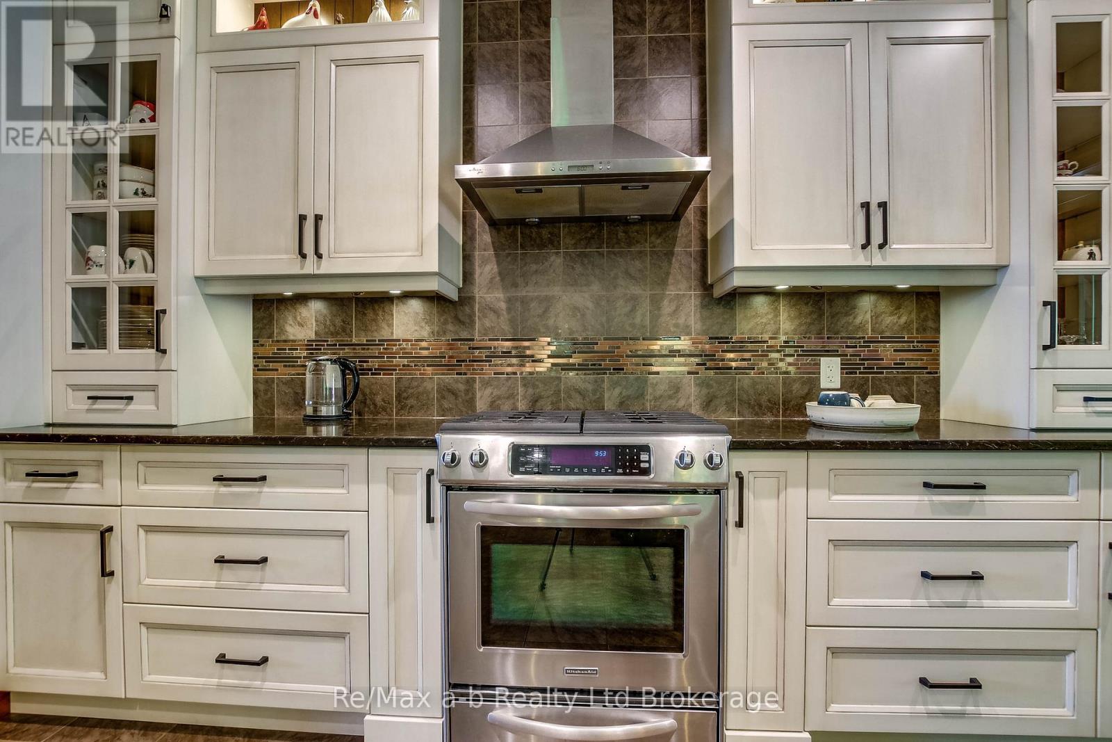 465653 Curries Road, Norwich, Ontario  N4S 7V8 - Photo 27 - X12151746